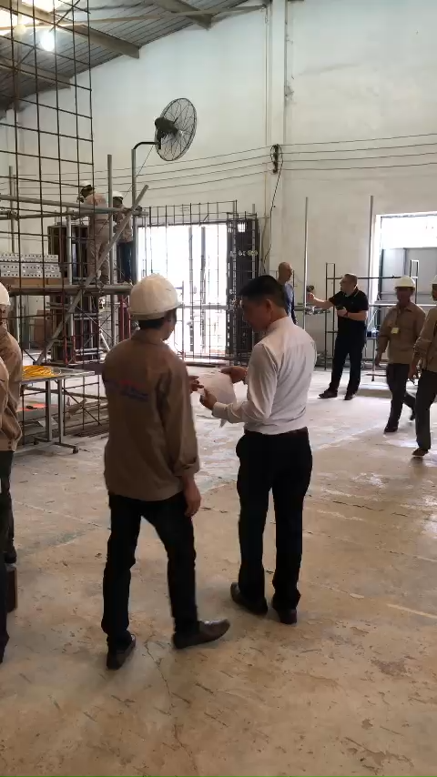 Romanian owners directly check the skills of the carpenter and ironworker